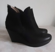 Botki skórzane Karino - rozmiar 40