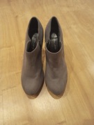 Buty damskie na obcasie New Look r.39