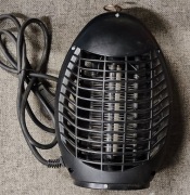 Lampa owadobójcza MK003