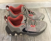 Buty do koszykówki Nike Giannis Immortality 2 Basketball  sportowe 42,5