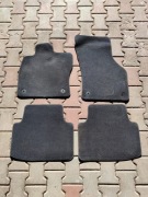 Oryginalne dywaniki welurowe VW Passat B8 FL