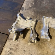 Audi A6 c8 Q5 a7 łapa silnika 80A399296