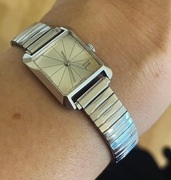 Unikatowy zegarek damski Vintage DOXA GRAFIC