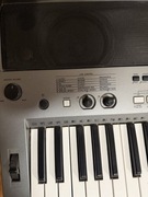 Keyboard YAMAHA PSR-E443