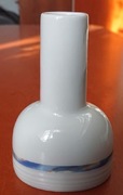 Porcelanowy wazonik firmy Bauscher Weiden