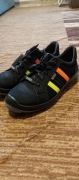 Buty robocze czarne z odblaskami, nowe, wzmocniony przód, lekkie, r. 44