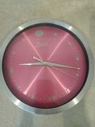 Zegar ścienny na baterię 