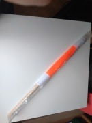 Flaga sygnałowa/ostrzegawcza 50x50 cm z drzewcem drewnianym 83cm x 2 cm