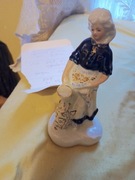 Figurka  dziewczyny sygnowana Polonne  Ukraina