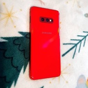 Samsung Galaxy S10e 6/128 DualSim, Cardinal Red, etui spigen