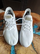 Buty sportowe firmy Piere One 