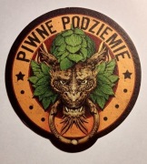 PODSTAWKA POD PIWO  > PIWNE PODZIEMIE < 