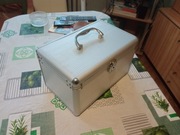 Kufer z płytami DVD