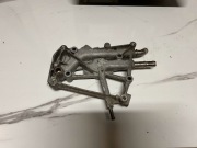 Uchwyt EGR magistrala wodna VW Transporter T6 2.0TDI 04L131425E