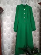 Sukienka Poema w kolorze pięknej zieleni 