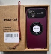 42. Etui na telefon iPhone 15 Plus