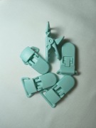 Klips plastikowy miętowy zapięcie do zawieszki