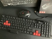 Klawiatura USB Genesys + mysz bezprzewodowa Trust