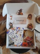 Halloweenowy box książkary