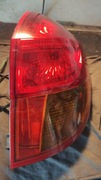 Subaru Outback Legacy IV przedlift lampa tylna prawa
