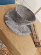 Nowa filiżanka z fusów po kawie