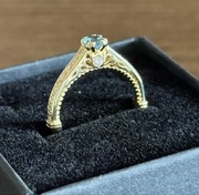 Złoty pierścionek, 10, certyfikat, ręczna robota, wyrób jubilerski