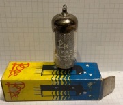 UF89 - Pope  / Philips - Lampa Elektronowa - Pentoda Małej Mocy - 12DA6