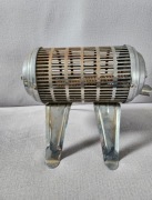 Stary grzejnik spiralny dekoracja loft industrial