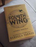 Czwarte skrzydło "Fourth Wing" Rebecca Yarros