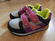 Adidasy dziewczęce American Club. Rozmiar 25.