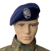 Beret wojskowy nowy