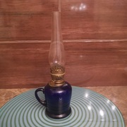 Piękny kobaltowy kaganek. 