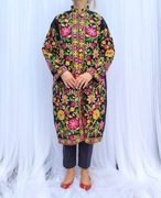 Orientalny płaszcz XXL 44 narzutka kimono czarny kolorwy haft floral kurtka