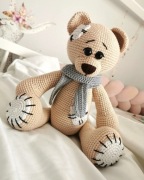 Miś na szydełku me to you amigurumi maskotka 