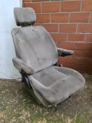 Fotel Kapitański VW Transporter Caravelle T4 Podstawa 2Podłokietniki OKAZJA