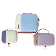 Piękny nowy zestaw 3 organizerów  Cotopaxi  Cubo Travel o pojemności .