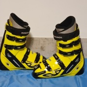 Buty narciarskie ROSSIGNOL RACE 1 - nr 29 - 29,5 / 44