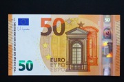 Banknot 50 Euro 2017 seria UF Francja stan UNC Piękna prezentacja 