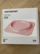 Ikea x Gustaf Westman Vinterfint Talerz różowy