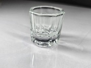 kieliszek szklany np. do henny 