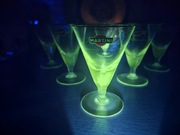 Kieliszki uranowe-manganowe do Martini UNIKAT 