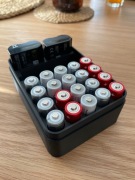 Pudełko, organizer do przechowywania baterii AA oraz Nikon EN-EL15