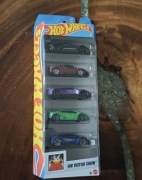 Hot Wheels HW Motor Show nowy zestaw pięciopak 5-pak 2025 Ferrari Aston