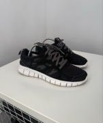 Nike free run shoes