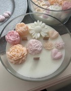 Prezent na urodziny świeca sojowa na Dzień Babci