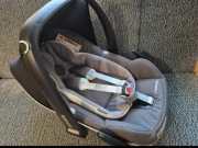Fotelik samochodowy niemowlęcy Maxi Cosi Pebble Plus + adapter