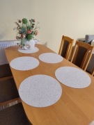 Sprzedam stół rozkładany plus Krzesła