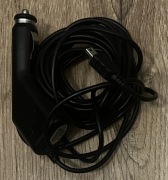 Uniwersalna ładowarka samochodowa z kablem zakończonym wtyczką mini USB 