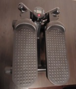 STEPER SKRĘTNY Z LICZNIKIEM