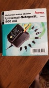 Ładowarka / zasilacz universalny 800mA , 3 - 12V , 8 wymiennych wtyczek